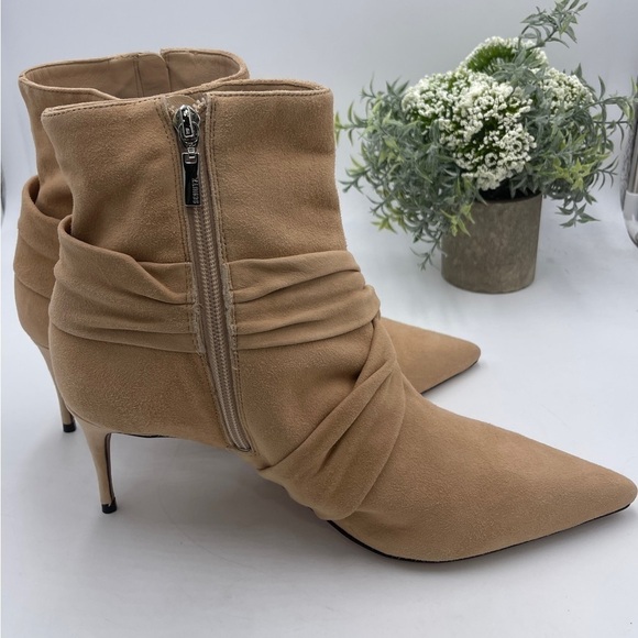 Schutz Adryen Honey Beige Knot Detail Ankle Boot Neutrals Dress Bootie Sz 10B